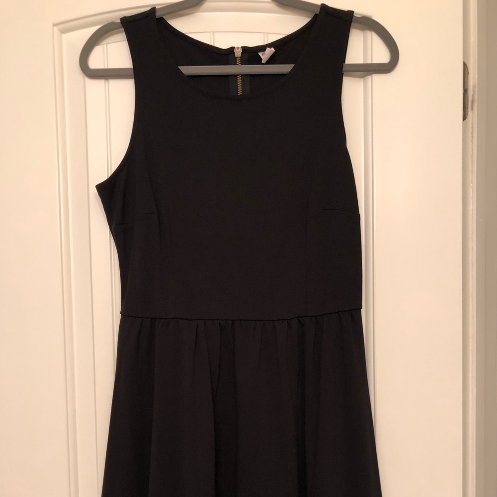 Black old Navy sleeveless dress